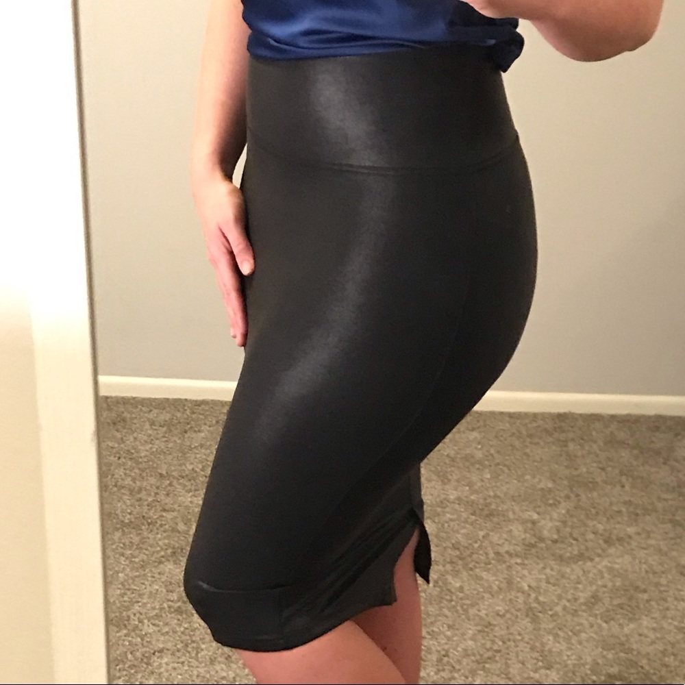 SPANX | faux leather midi skirt